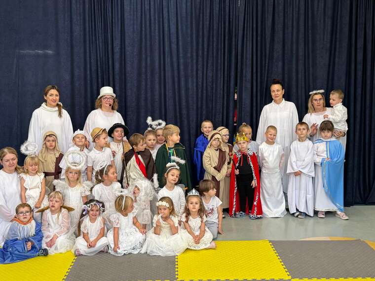 Niebo jest otwarte - Bal Wszystkich Świętych