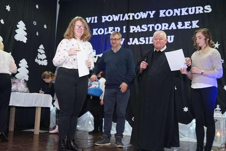 Powiatowy Konkurs Kolęd i Pastorałek